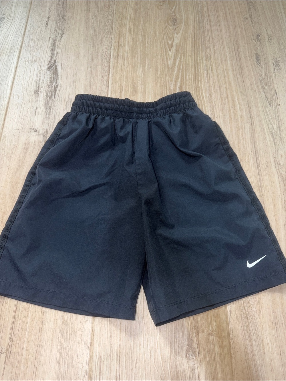 Nike Black Boys' Athletic Shorts with White Swoosh size large Dri-fit